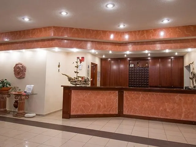 Park & 4*